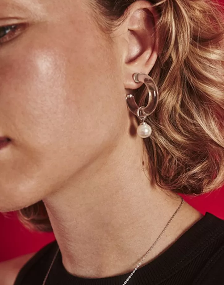 ayla_silver_earrings_in_highresistance_glass_2.webp Cheap Majorica Ayla Silver Earrings In High-Resistance Glass