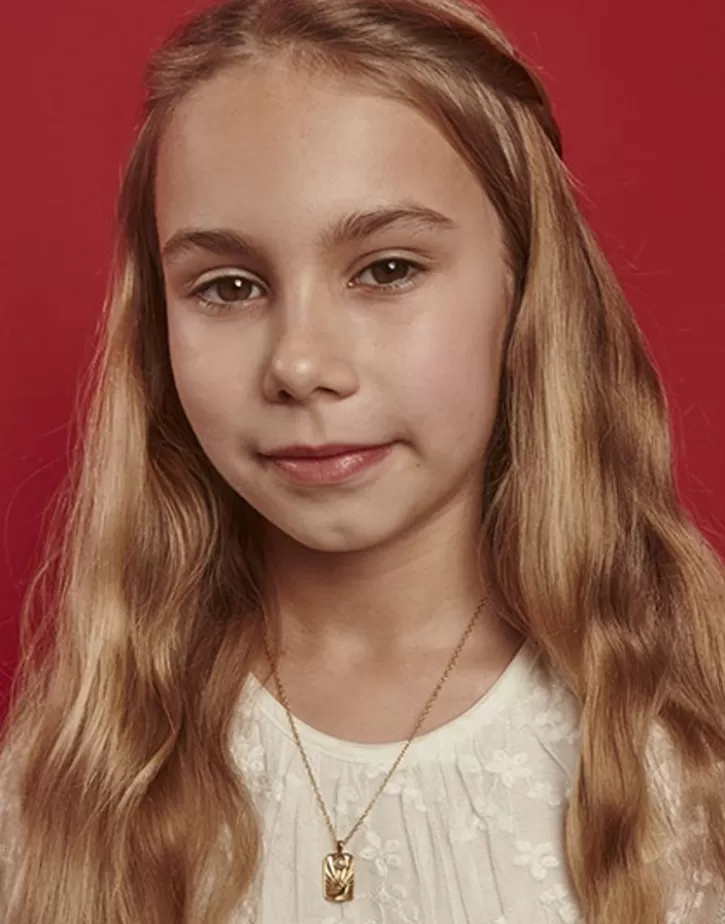 caelum_communion_necklace_with_golden_medallion_3.webp Outlet Majorica Caelum Communion Necklace With Golden Medallion