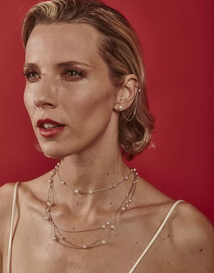 dangle_earcuff_earring_with_pearl_and_silver_chain_2.webp Flash Sale Majorica Dangle Earcuff Earring With Pearl And Silver Chain