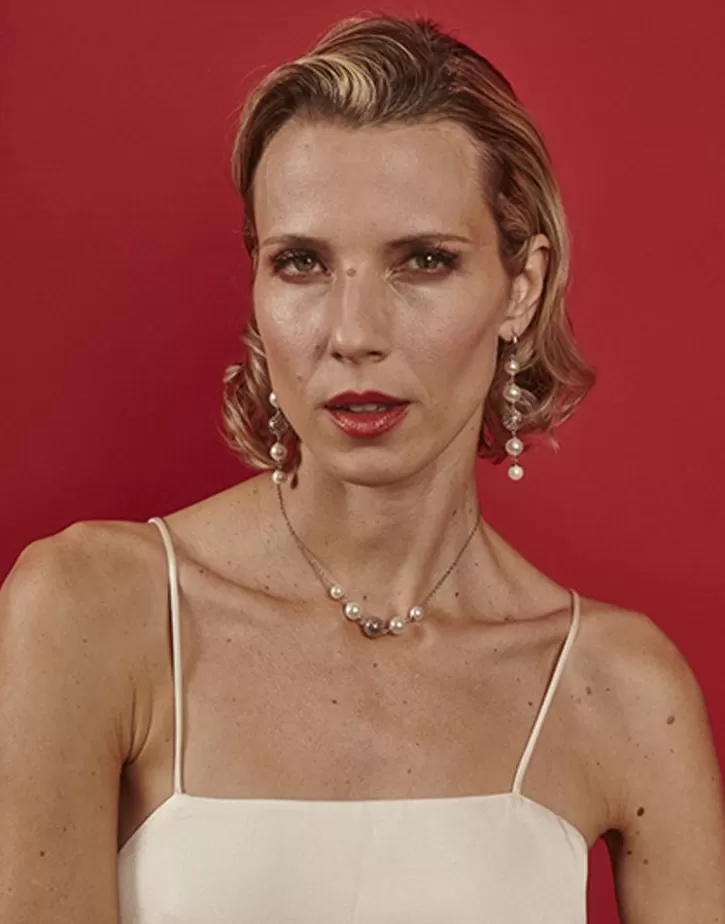 eternal_earrings_with_round_pearls_and_cutwork_ball_in_silver_2.webp Clearance Majorica Eternal Earrings With Round Pearls And Cutwork Ball In Silver