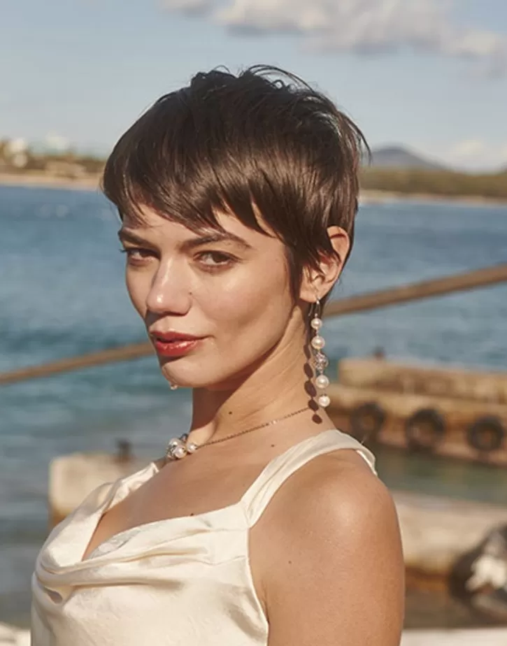 eternal_necklace_with_round_pearls_and_cutwork_ball_in_silver_4.webp Clearance Majorica Eternal Necklace With Round Pearls And Cutwork Ball In Silver