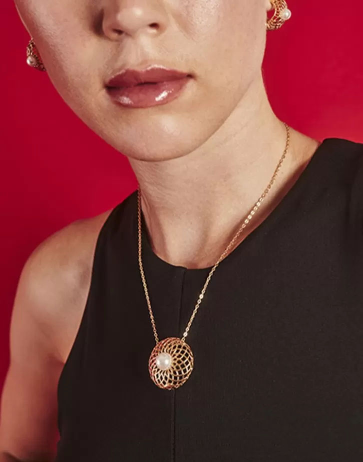 etna_necklace_in_goldplated_silver_and_round_pearl_42cm_3.webp Best Majorica Etna Necklace In Gold-Plated Silver And Round Pearl 42Cm