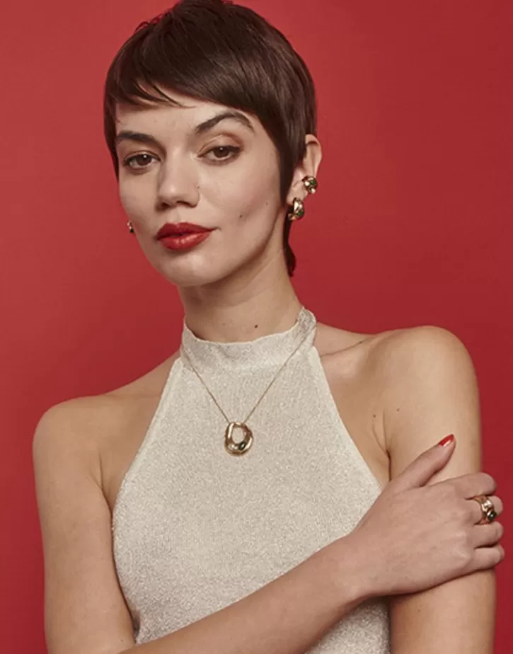 feme_chain_necklace_with_white_pearl_and_green_agate_2.webp Shop Majorica Feme Chain Necklace With White Pearl And Green Agate