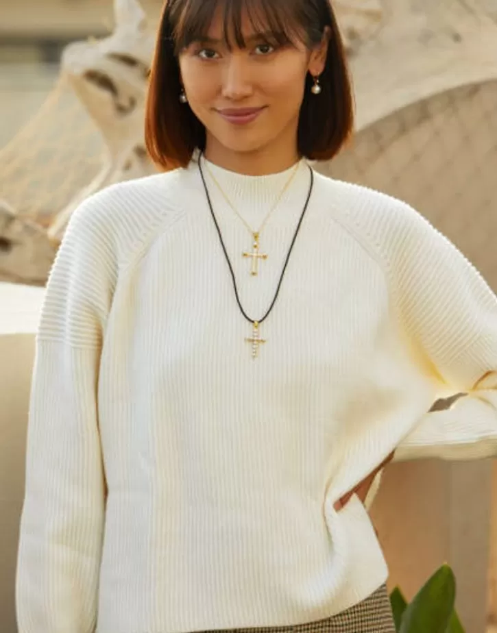 gold_trinity_cross_pendant_with_pearls_4.webp Best Sale Majorica Gold Trinity Cross Pendant With Pearls