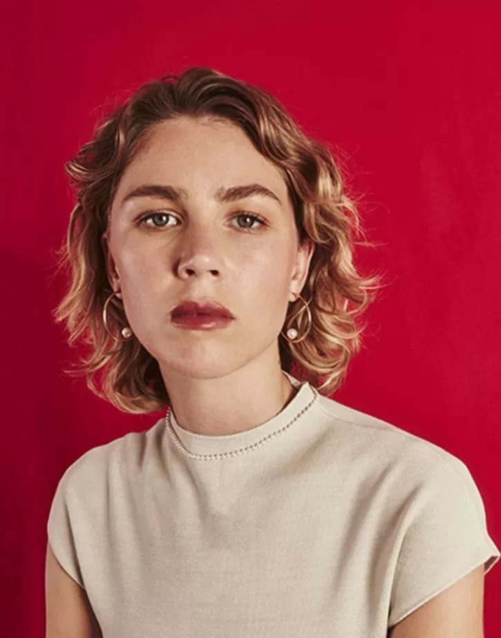 goldplated_silver_necklace_ballet_4_mm_6.webp Shop Majorica Gold-Plated Silver Necklace Ballet 4 Mm