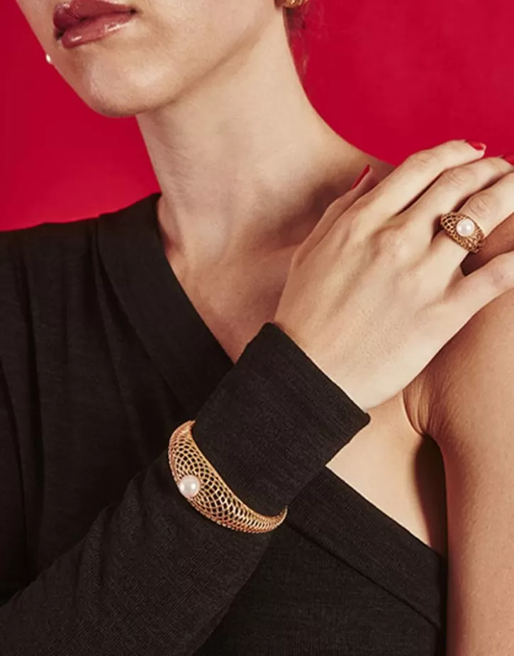 Hot Majorica Openwork Etna Large Bangle In Gold-Plated Silver