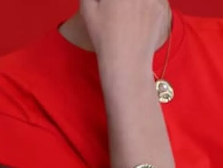 Best Majorica Rigid Le Palm Gold-Steel Bracelet With A White Pearl