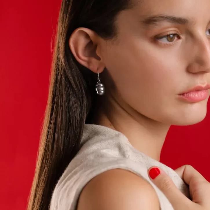 silver_earrings_tender_with_12mm_barroque_gray_pearl_2.webp Cheap Majorica Silver Earrings Tender With 12Mm Barroque Gray Pearl
