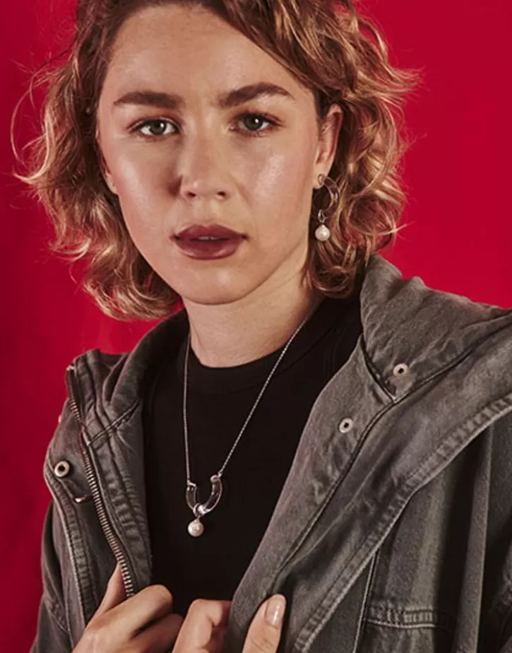 silver_necklace_with_ayla_pendant_in_highresistance_glass_5.webp Shop Majorica Silver Necklace With Ayla Pendant In High-Resistance Glass