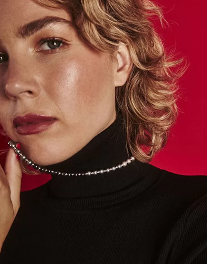 unisex_nyx_necklace_with_degrade_effect_pearls_4.webp Shop Majorica Unisex Nyx Necklace With Degrade Effect Pearls