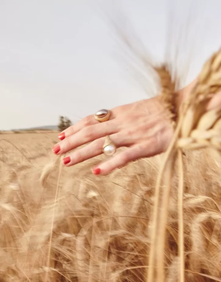 zale_hallmark_ring_with_a_round_white_half_pearl_11.webp Cheap Majorica Zale Hallmark Ring With A Round White Half Pearl