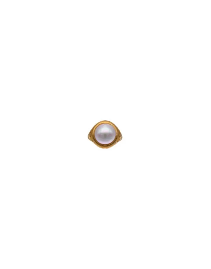 zale_hallmark_ring_with_a_round_white_half_pearl_6.webp Cheap Majorica Zale Hallmark Ring With A Round White Half Pearl